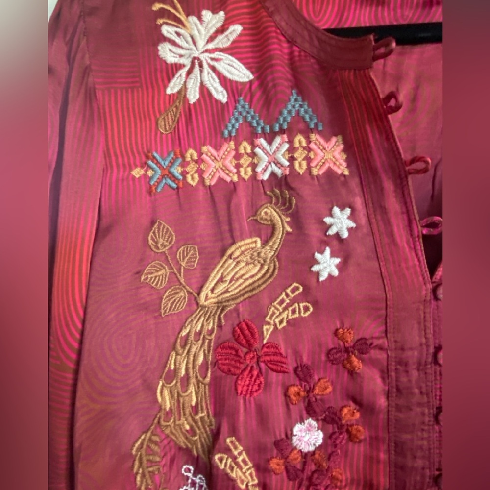 Johnny Was Burgundy Embroidered Top - Picture 4 of 9